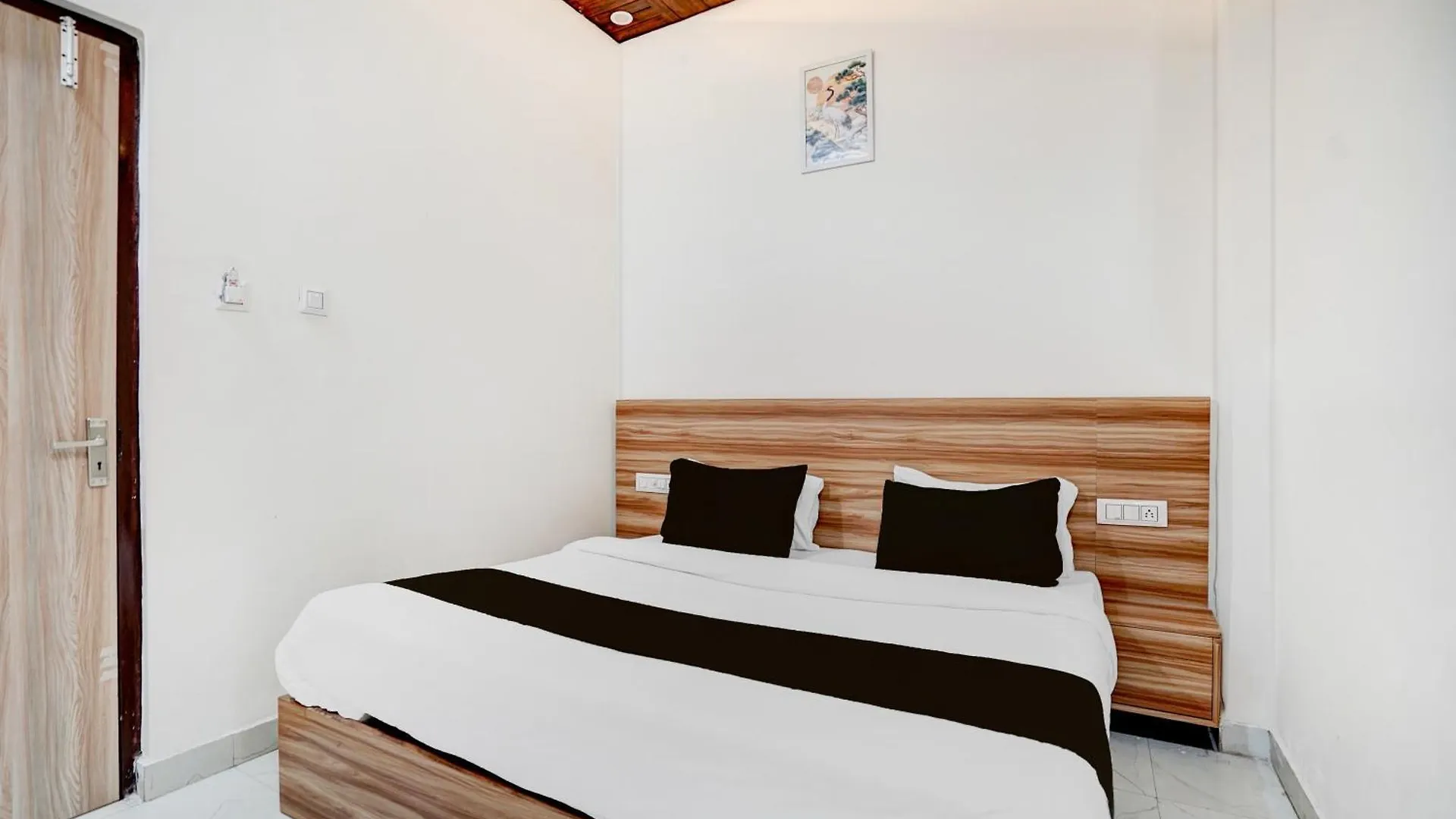 Hotel O The Kashi Varanasi