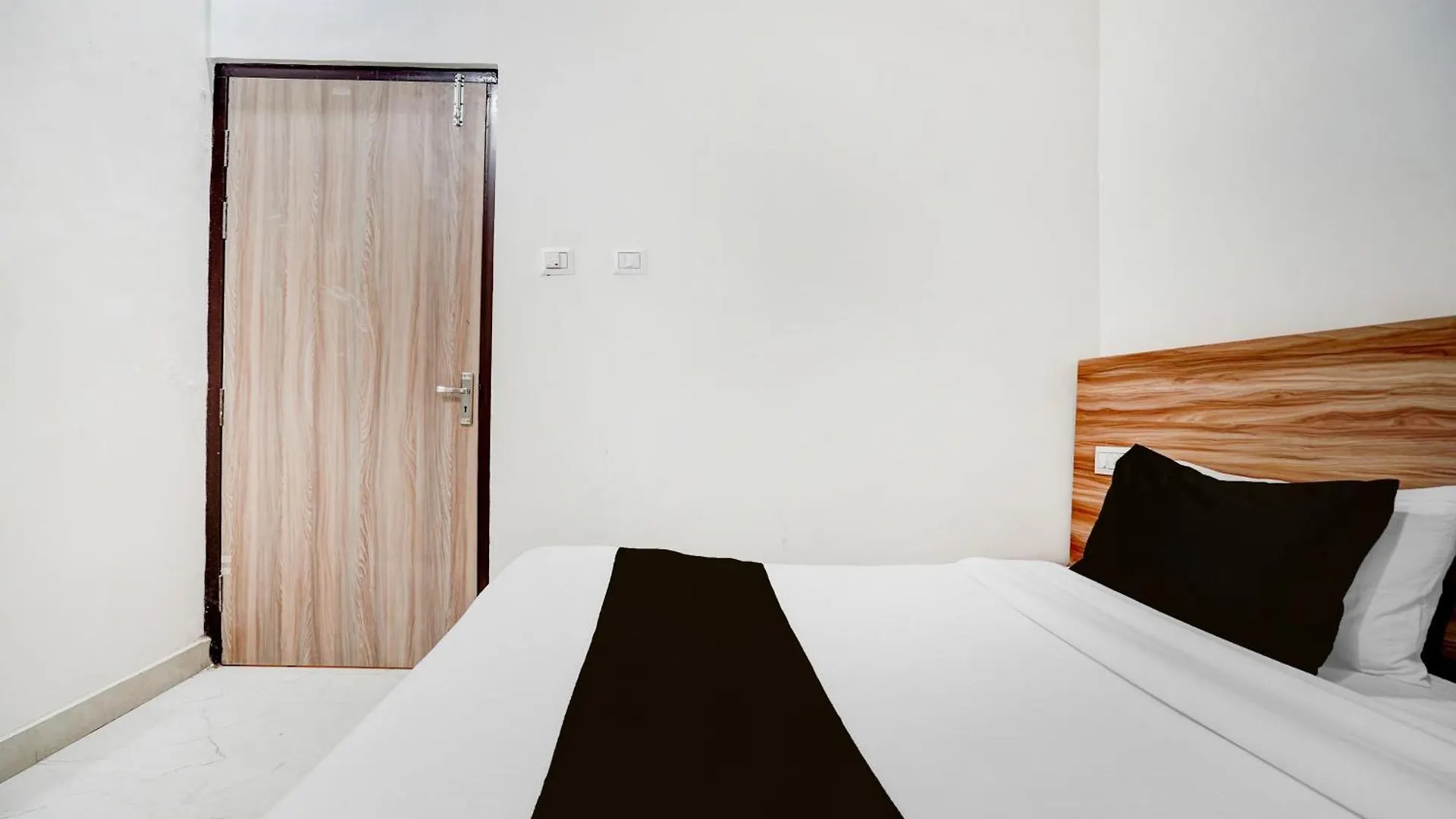 Hotel O The Kashi Varanasi
