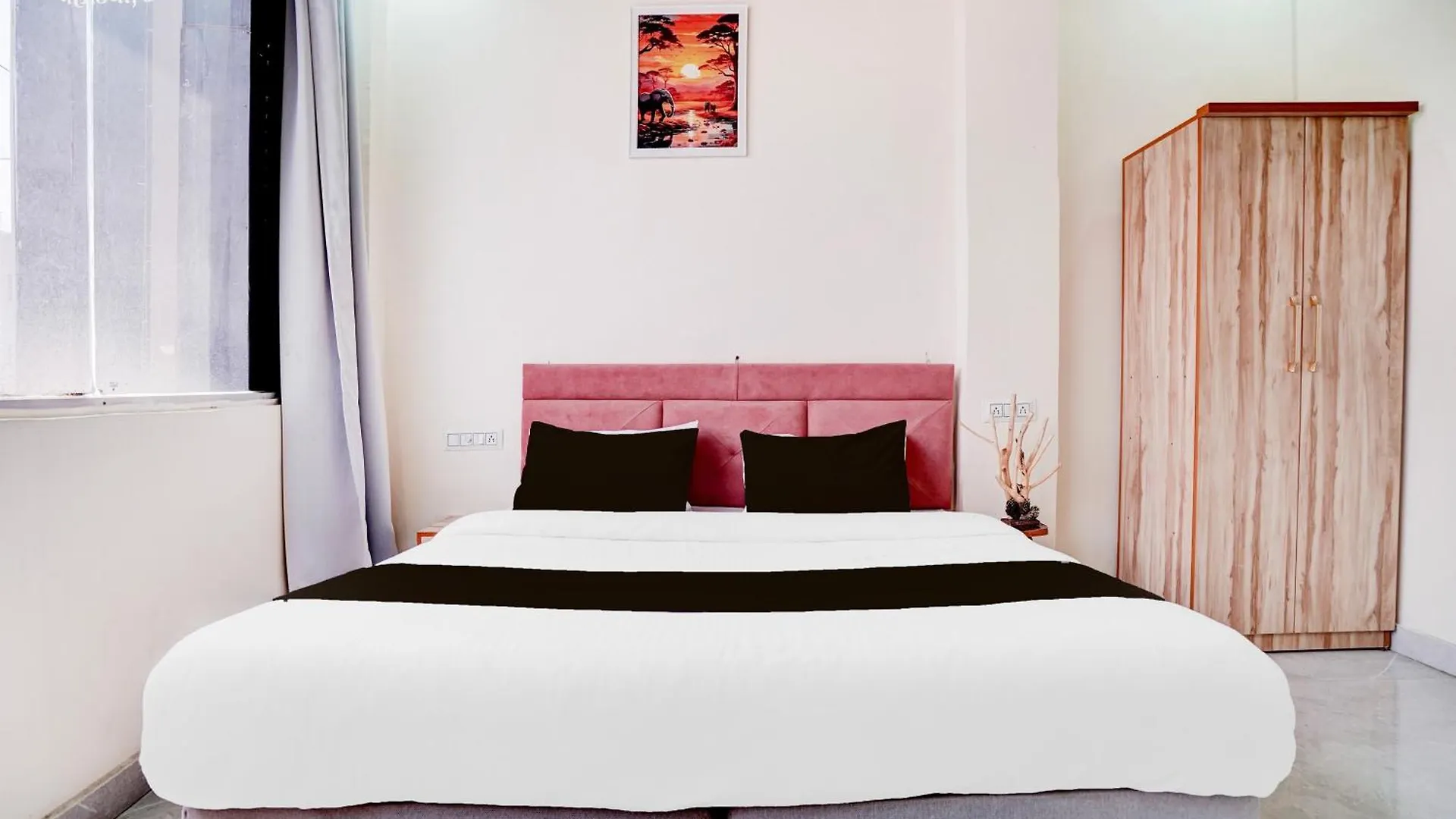 Hotel O The Kashi Varanasi